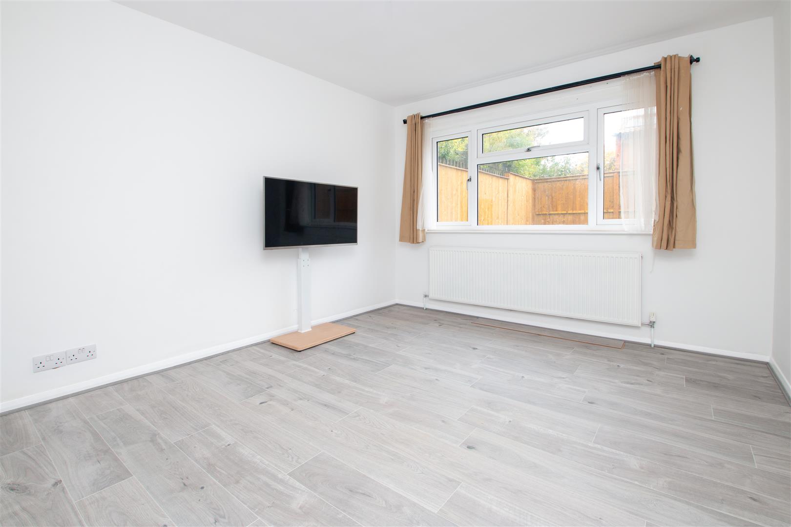 Leys Road, Loughton, Milton Keynes